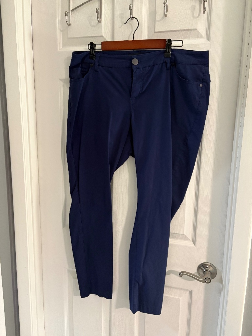 Torrid Navy Blue Slim Ankle Pants Women's Size 16